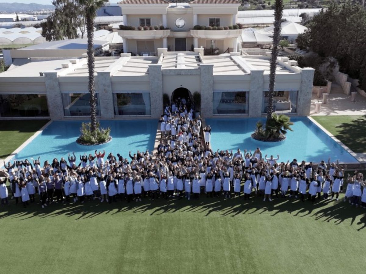 Δράση εθελοντισμού και κοινωνικής προσφοράς από τους εργαζόμενους της AstraZeneca σε συνεργασία με τη Humanity Greece