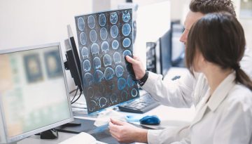 &Epsilon;&gamma;&kappa;&epsilon;&phi;&alpha;&lambda;&iota;&kappa;ό &epsilon;&pi;&epsilon;&iota;&sigma;ό&delta;&iota;&omicron;: &Sigma;&eta;&mu;&alpha;&nu;&tau;&iota;&kappa;ή &delta;&epsilon;&upsilon;&tau;&epsilon;&rho;&omicron;&gamma;&epsilon;&nu;ή&sigmaf; &pi;&rho;ό&lambda;&eta;&psi;&eta; &mu;&epsilon; &nu;έ&alpha; &theta;&epsilon;&rho;&alpha;&pi;&epsilon;ί&alpha;
