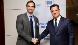 endinamosi-tou-ethnikou-plesiou-gia
