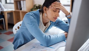 «Επιδημία σιωπής» καλύπτει την ψυχική υγεία των γυναικών