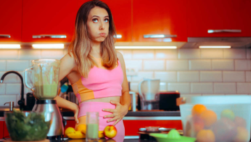 Οι 3 τροφές που καταπολεμούν το φούσκωμα