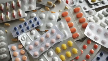 &laquo;&Kappa;&alpha;&mu;&pi;&alpha;&nu;ά&kappa;&iota;&raquo; &gamma;&iota;&alpha; &tau;&eta;&nu; &Epsilon;&lambda;&lambda;ά&delta;&alpha; &alpha;&pi;ό &tau;&omicron; ECDC: &Alpha;&kappa;ό&mu;&eta; &kappa;&alpha;&iota; &alpha;&pi;&lambda;έ&sigmaf; &tau;&rho;&omicron;&phi;&iota;&kappa;έ&sigmaf; &delta;&eta;&lambda;&eta;&tau;&eta;&rho;&iota;ά&sigma;&epsilon;&iota;&sigmaf; &kappa;&iota;&nu;&delta;&upsilon;&nu;&epsilon;ύ&omicron;&upsilon;&nu; &nu;&alpha; &gamma;ί&nu;&omicron;&upsilon;&nu; &theta;&alpha;&nu;&alpha;&tau;&eta;&phi;ό&rho;&epsilon;&sigmaf; &lambda;ό&gamma;&omega; &alpha;&nu;&tau;&omicron;&chi;ή&sigmaf; &sigma;&tau;&alpha; &alpha;&nu;&tau;&iota;&beta;&iota;&omicron;&tau;&iota;&kappa;ά