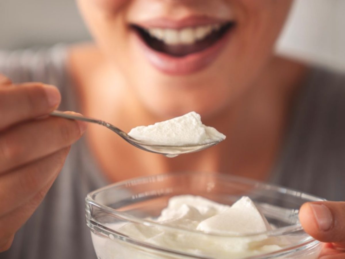 Κάνει καλό το στραγγιστό γιαούρτι στην υγεία της καρδιάς; Τι πρέπει να ξέρουμε