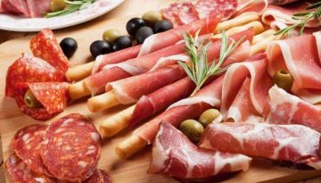 Καρκίνος παχέος εντέρου: Οι 7 επικίνδυνες κατηγορίες τροφίμων με συντηρητικά (Focus στις λίστες/νούμερα)