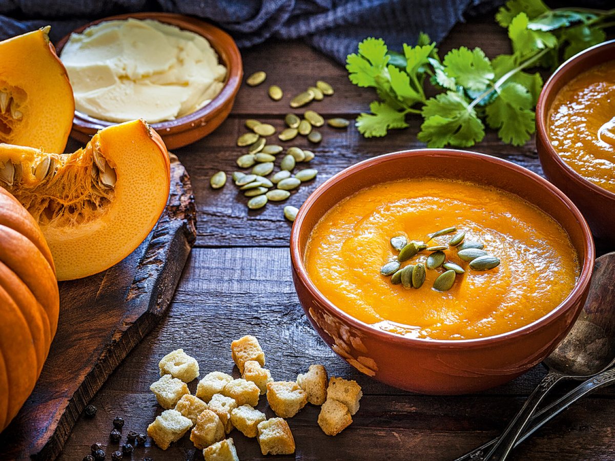 Κολοκυθόσουπα με σπιτικά κρουτόν