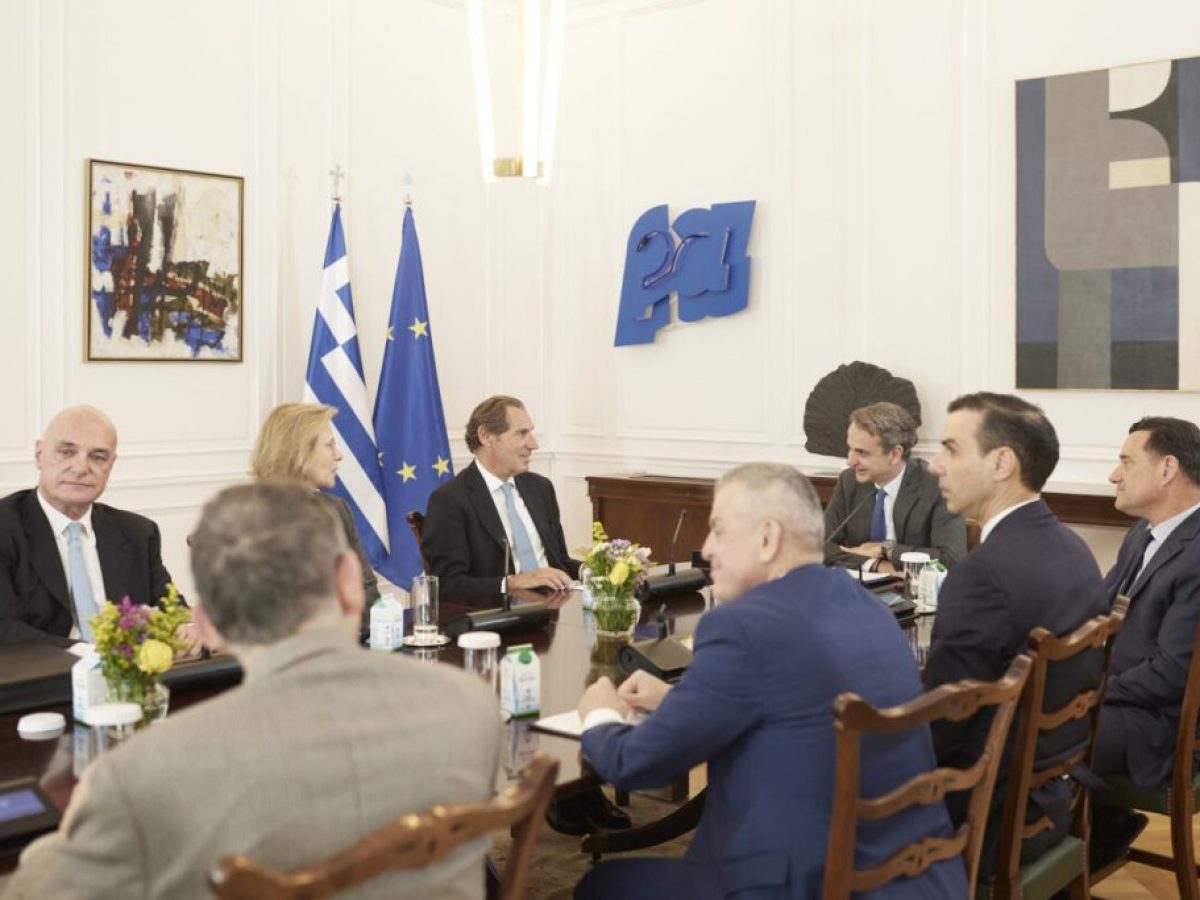 Μαξίμου: Σύσκεψη υπό τον πρωθυπουργό για την ανακαίνιση του νέου κτιρίου χειρουργείων του ΚΑΤ, δωρεά του Ιδρύματος Κανελλοπούλου