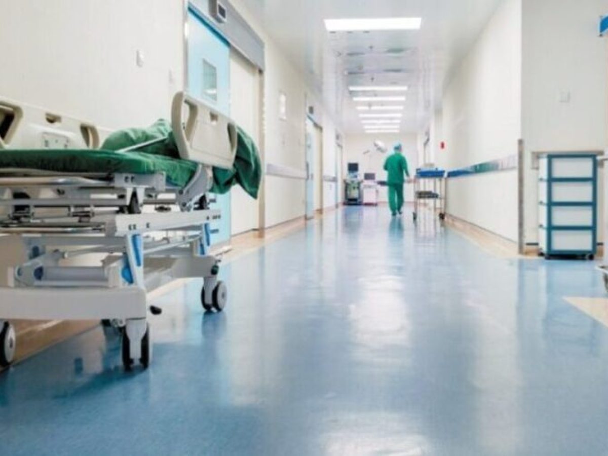 Με μαζικές αποχωρήσεις εργαζομένων απειλούνται τα νοσοκομεία της Κρήτης