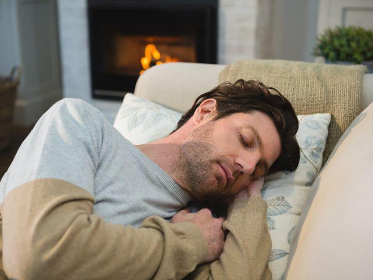 Μεσημεριανή υπνηλία: Πέντε συμβουλές για να την αντιμετωπίσετε