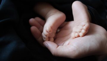 &Mu;&eta;&nu;&iota;&gamma;&gamma;ί&tau;&iota;&delta;&alpha; &sigma;&tau;&alpha; &mu;&omega;&rho;ά: &Tau;&alpha; &pi;&rho;&omicron;&epsilon;&iota;&delta;&omicron;&pi;&omicron;&iota;&eta;&tau;&iota;&kappa;ά &sigma;&eta;&mu;ά&delta;&iota;&alpha;&nbsp;