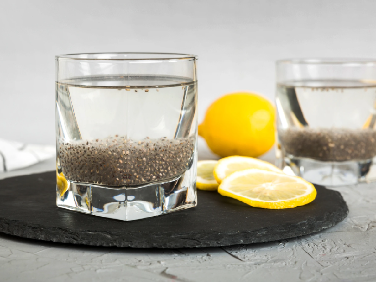 Νερό με σπόρους τσία: Η νέα τάση στο αδυνάτισμα