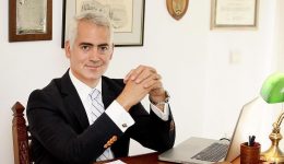 o-christos-liapis-kentrikos-omilitis