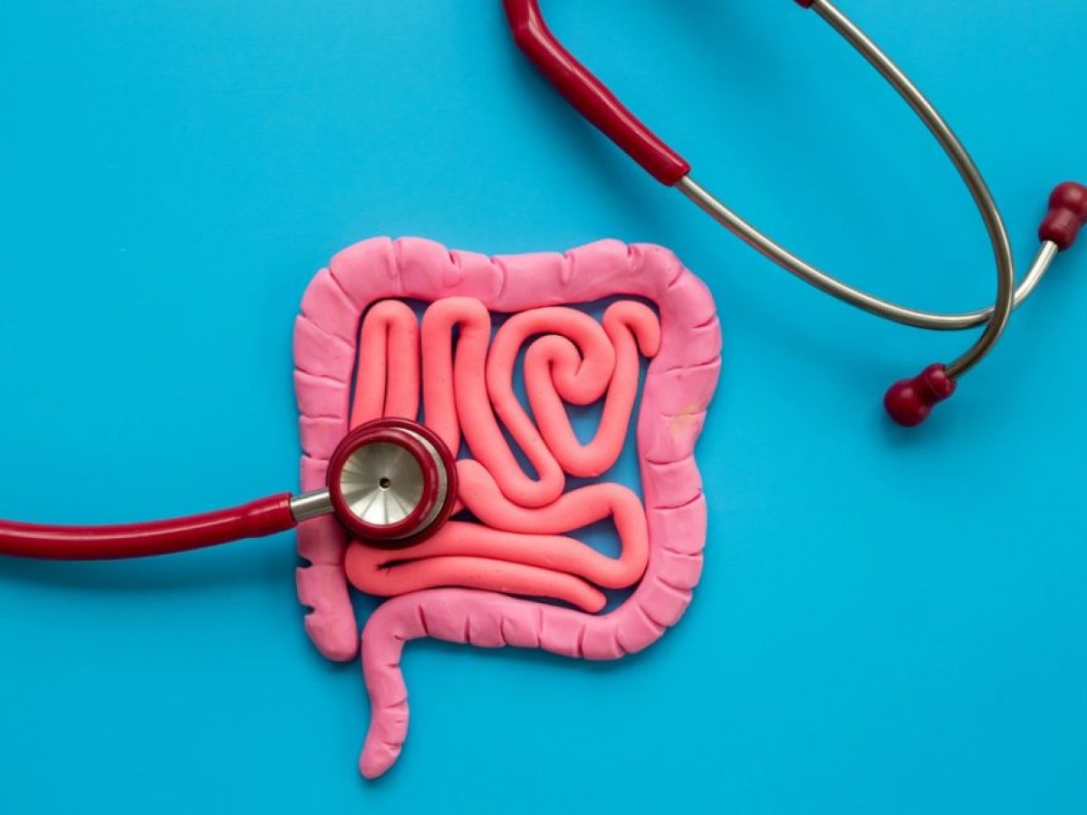 Το σύμπτωμα που αγνόησε ο James Van Der Beek και αποδείχθηκε καρκίνος του εντέρου