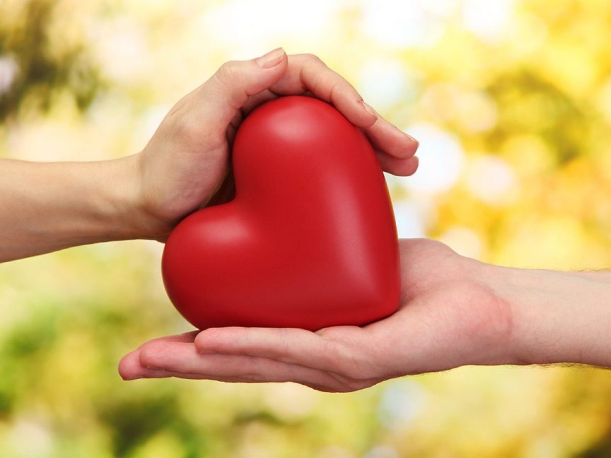 «Ξύπνησα και ένιωσα τη ζωή να κυλάει μέσα μου» – Η συγκλονιστική μαρτυρία ασθενούς που υποβλήθηκε σε μεταμόσχευση καρδιάς