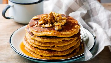 Carrot cake pancakes