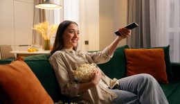 Film-Quiz-ti-apokaliptoun-i