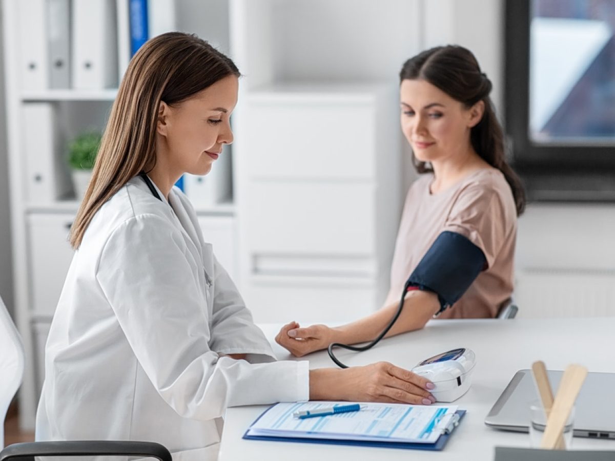 Αυτή η καθημερινή συνήθεια βλάπτει κρυφά τις αρτηρίες σας