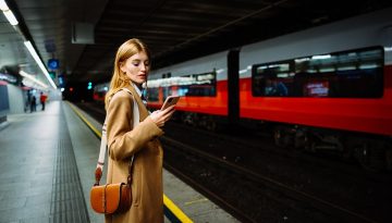 Δύσκολο το adulting: 5 μύθοι που σας κρατούν πίσω χωρίς να το καταλαβαίνετε