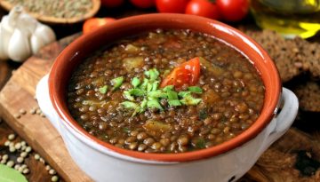 Φακές και αρακάς:  Τα όσπρια που βοηθούν στη ρύθμιση του σακχάρου