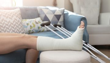 Κατάγματα και χαμηλό βάρος: Ο υποτιμημένος κίνδυνος για τα οστά