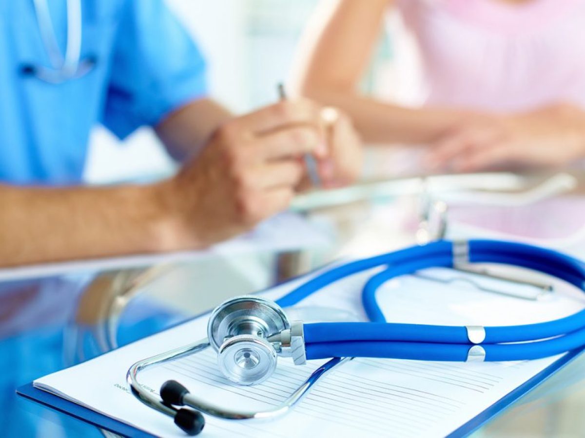 Παράταση του προγράμματος «Προλαμβάνω» μετά τη λήξη της χρηματοδότησης από το Ταμείο Ανάκαμψης, ζητούν οι γιατροί