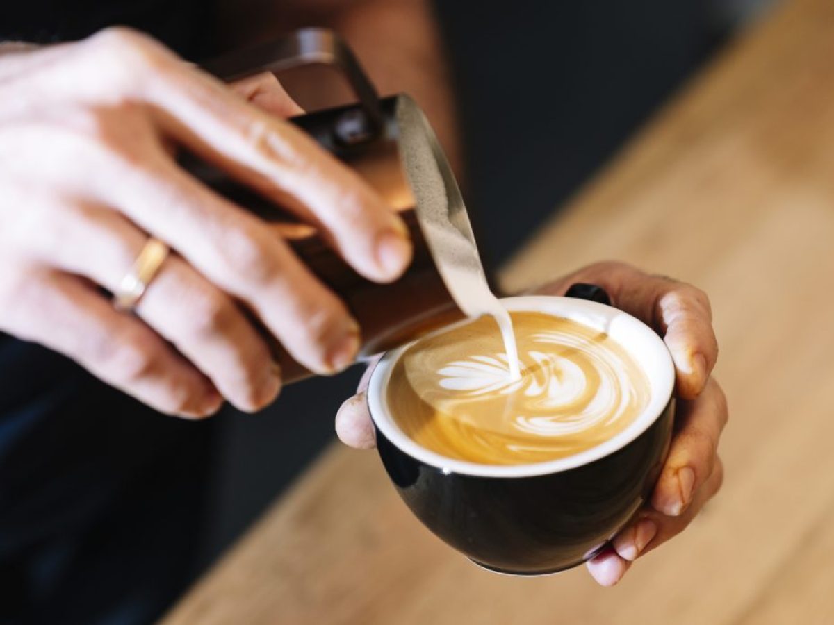 Παρενέργειες καφέ: Ποιες είναι και πότε εκδηλώνονται – Οι καθοριστικοί παράγοντες