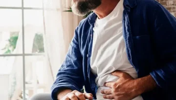 Πώς να αντιμετωπίσετε το σύνδρομο ευερέθιστου εντέρου, σύμφωνα με τους ψυχολόγους