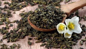 Πράσινο τσάι και βιταμίνη Β3: Πώς συνδέονται με την υγεία του εγκεφάλου – Νέα μελέτη