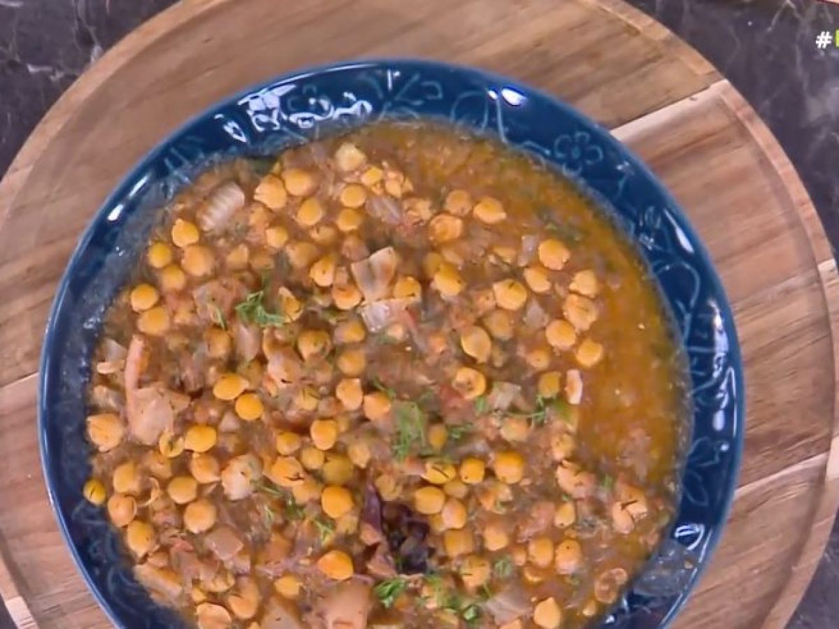 Σουπιές με ρεβίθια