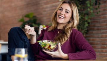 Τι να περιλαμβάνει το μεσημεριανό μας για ενέργεια και αντοχή όλη μέρα