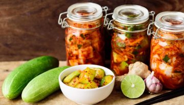 Το κίμτσι μπορεί να μας προστατεύει από τα μικροπλαστικά – Τι δείχνει νέα μελέτη