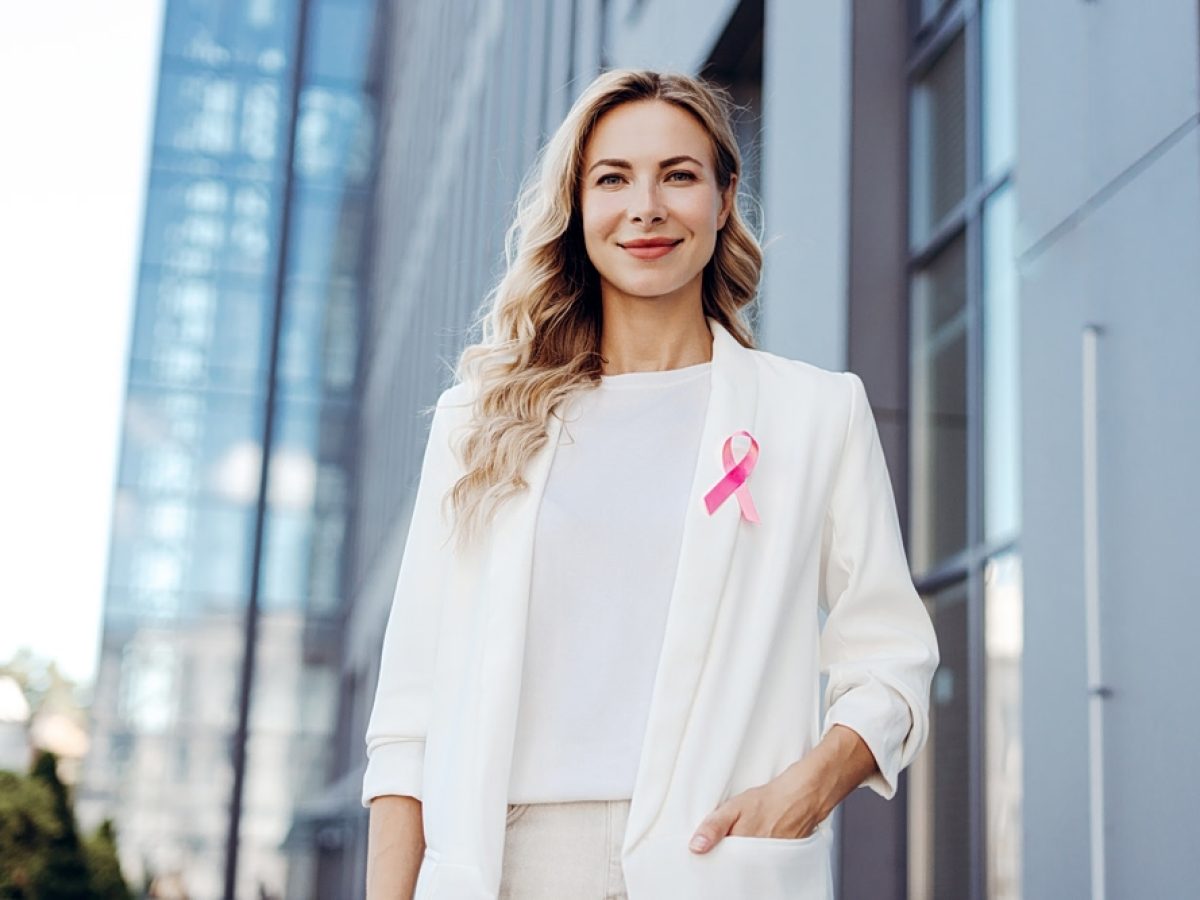 Το τίμημα της επιβίωσης: Οι γυναίκες «νικούν» τον καρκίνο, αλλά υποφέρουν περισσότερο