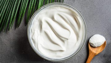 Το viral «ξηρό γιαούρτι»: Γιατί το προτιμούν όλο και περισσότεροι – Πώς να το φτιάξετε στο σπίτι