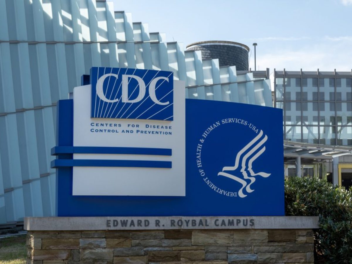 CDC: Παύση δεκάδων εργαστηριακών ελέγχων για λοιμώδη νοσήματα στις ΗΠΑ