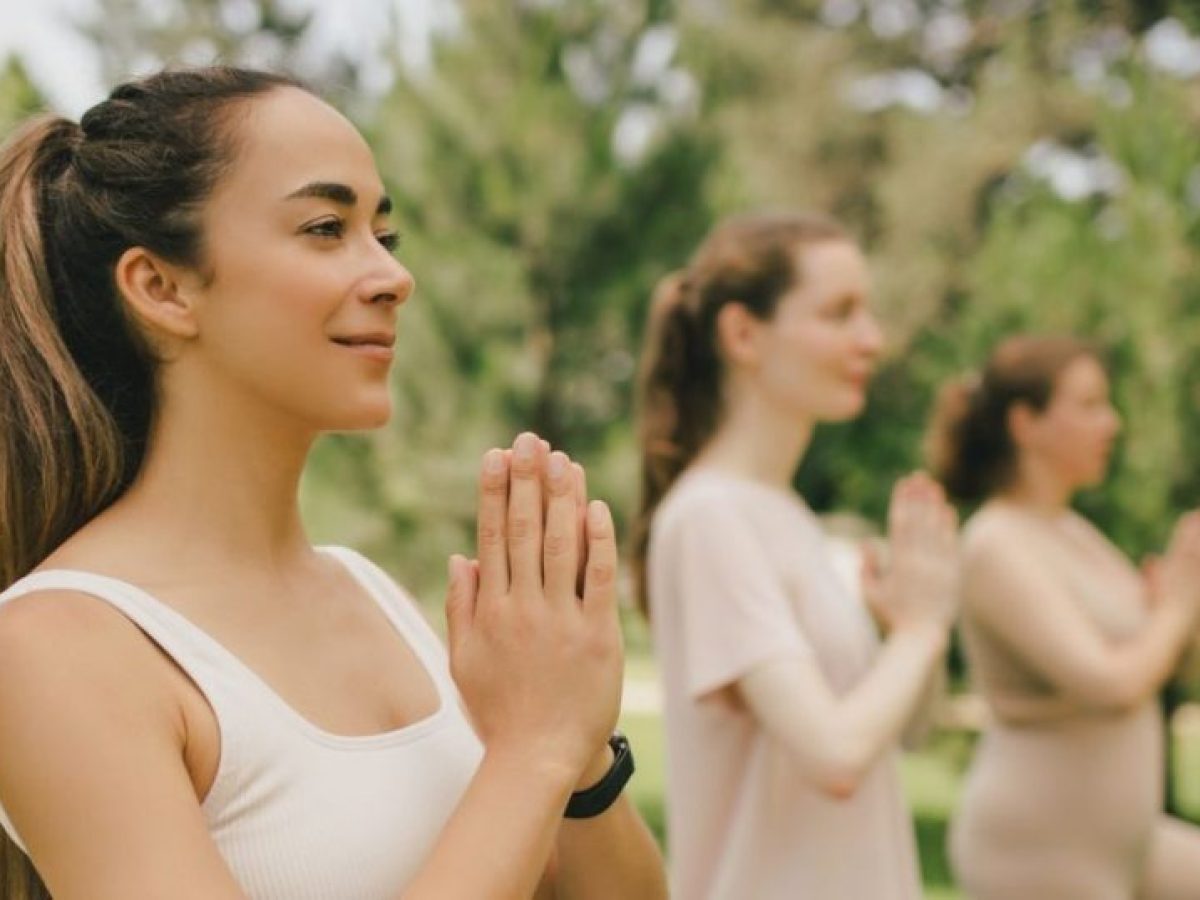 Somatic Movement: Η μέθοδος εκγύμνασης που συνδέει βαθιά σώμα και συναίσθημα