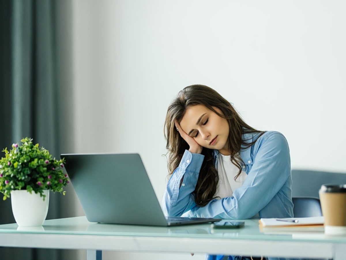 Ενέργεια: Πώς να αντιμετωπίσετε την απογευματινή κόπωση