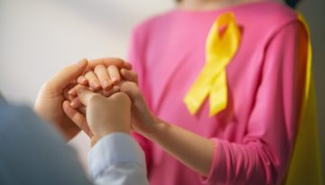 Μείωση των θανάτων από παιδικό καρκίνο, αλλά και μεγάλες ανισότητες εντοπίζει έρευνα