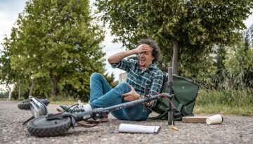 Πότε βοηθά να γελάμε με τον εαυτό μας – Τι δείχνει νέα μελέτη