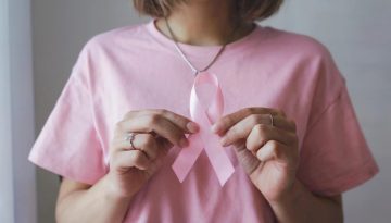 Προσυμπτωματικός έλεγχος για τον καρκίνο του μαστού: Πότε ωφελεί πραγματικά και πότε χρειάζεται δεύτερη σκέψη