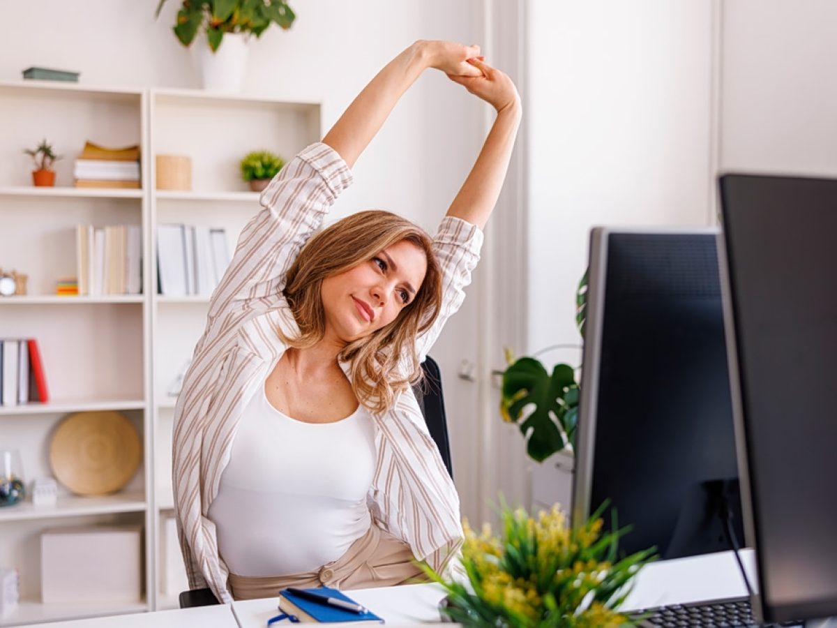 Στάση για διάταση: Οι λόγοι που κάνουν τα μικρά διαλείμματα απαραίτητα