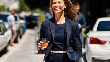 “Dual-task walking”: Το τεστ που μπορεί να αποκαλύψει πώς γερνά ο εγκέφαλος