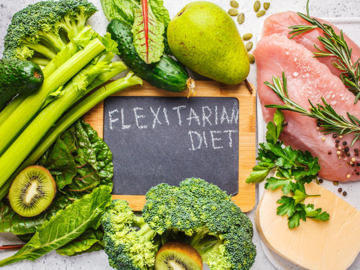 Flexitarian &Delta;&iota;&alpha;&tau;&rho;&omicron;&phi;ή &ndash; &Mu;ά&theta;&epsilon; &tau;&alpha; &pi;ά&nu;&tau;&alpha;
