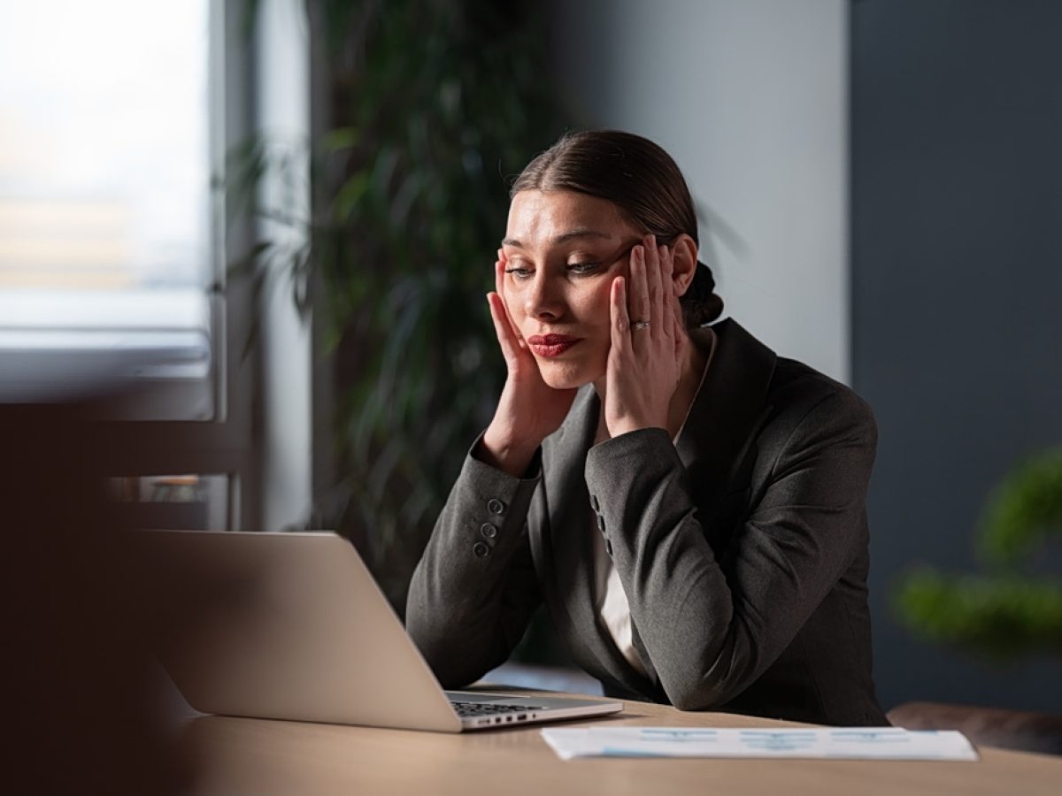 Toxic Productivity: Γιατί νιώθετε ενοχές όταν δεν κάνετε «αρκετά»;