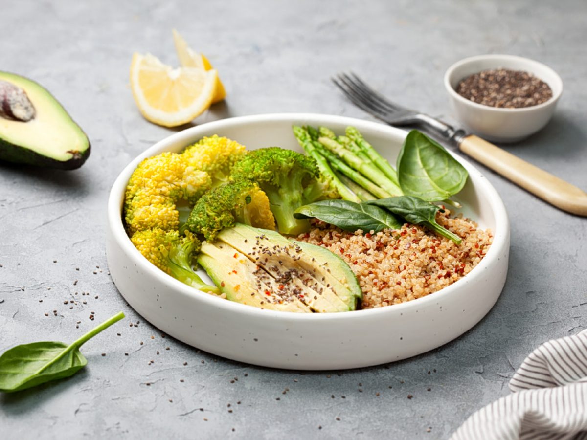Μπορεί μια φυτική, high-carb διατροφή να «βελτιώσει» τη βιολογική ηλικία;