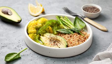 Μπορεί μια φυτική, high-carb διατροφή να «βελτιώσει» τη βιολογική ηλικία;