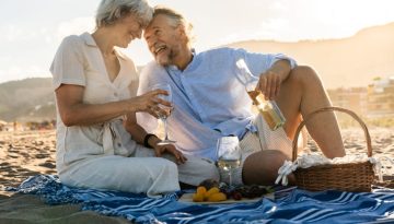 Δίαιτα μπλε ζωνών (blue zones): Σε Ικαρία, Σαρδηνία και Οκινάουα φτάνουν τα 100 – Αυτή είναι η διατροφή τους