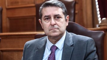 Γιώργος Μυλωνάκης: Βγήκε από τη ΜΕΘ του «Ευαγγελισμού» – Μεταφέρεται σε κέντρο αποκατάστασης
