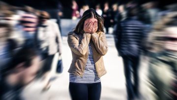 «Μαγικά μανιτάρια» και κατάθλιψη: Κλινική μελέτη στην Ελλάδα εξετάζει τη θεραπευτική δράση της ψιλοσίνης