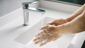 Παγκόσμια Ημέρα Υγιεινής Χεριών: Η Ένωση Ελευθεροεπαγγελματιών Παιδιάτρων Αττικής για τη δύναμη της πρόληψης