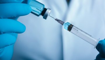 ΠΟΥ: Συστάσεις για θεραπείες και τα υποψήφια εμβόλια για τον Έμπολα