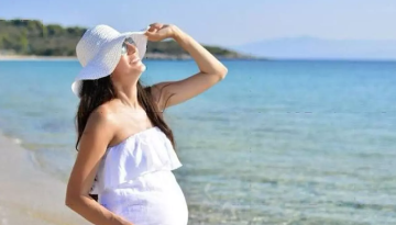 Τι να προσέξουν οι μέλλουσες μαμάδες το καλοκαίρι